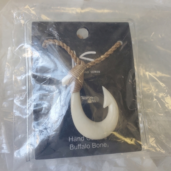 HAND Carved Buffalo Bone Pendant With Necklace - Picture 4 of 13